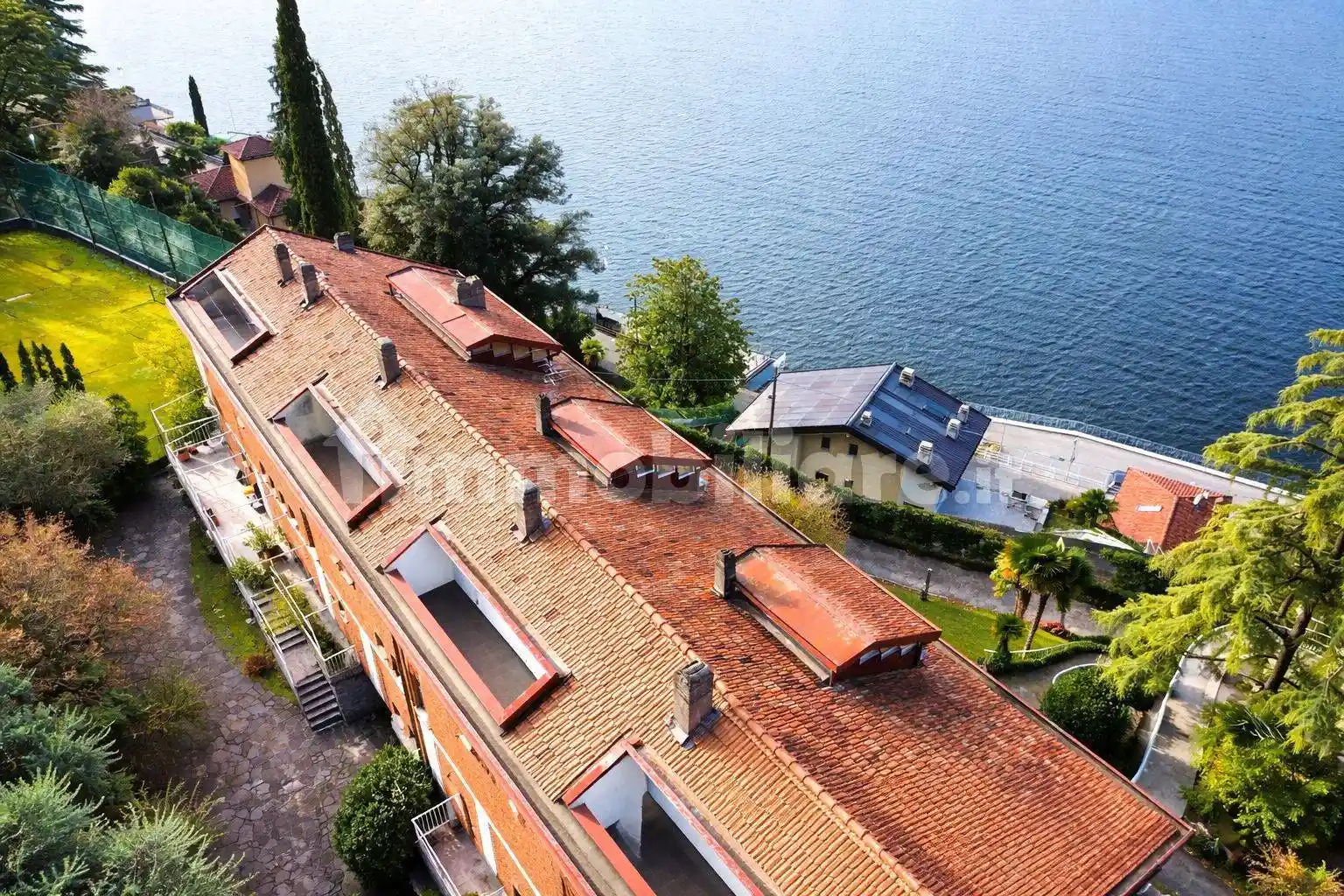 Villa in vendita a Varenna
