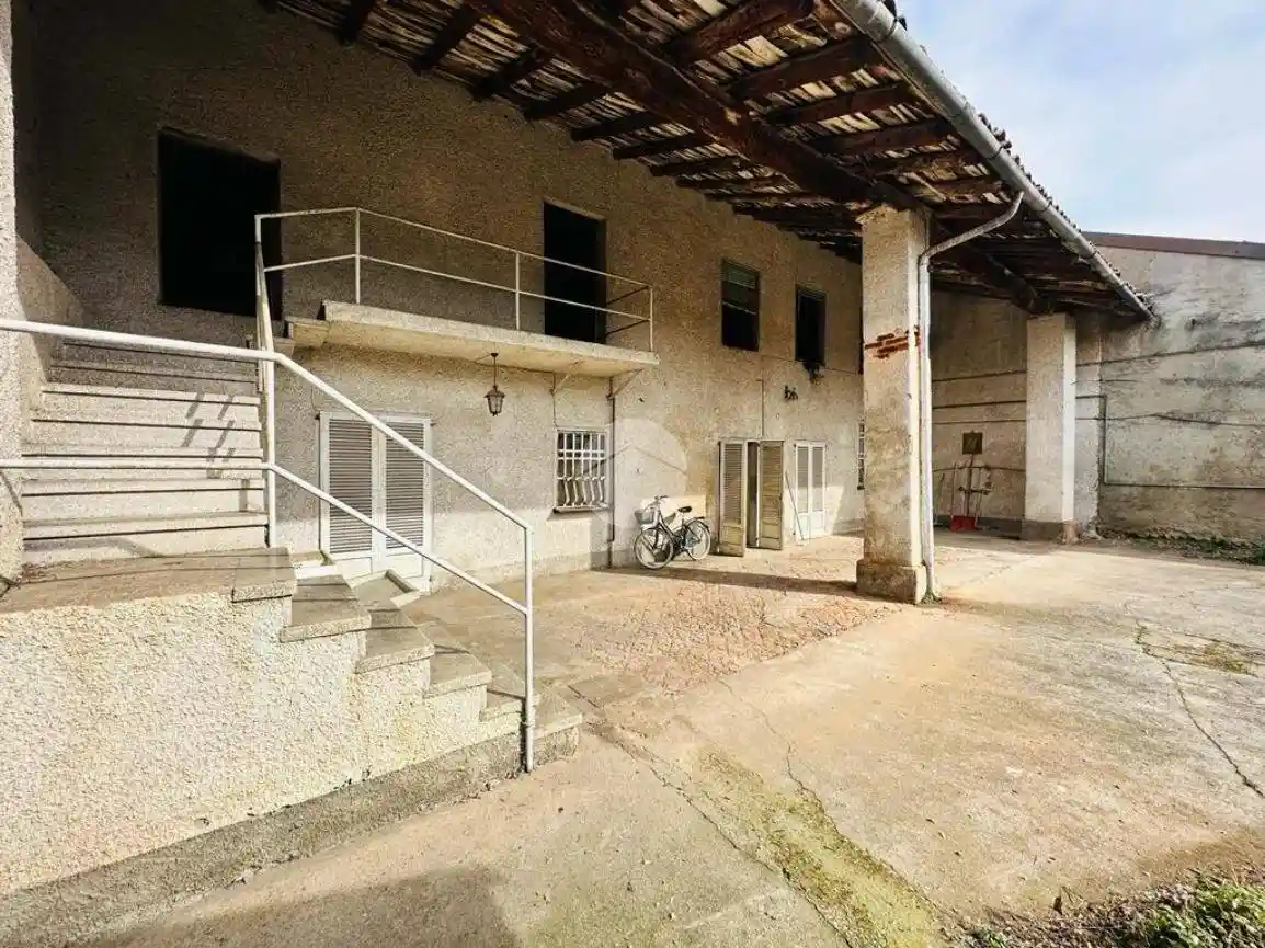 Rustico - Casale in vendita a Castrezzato