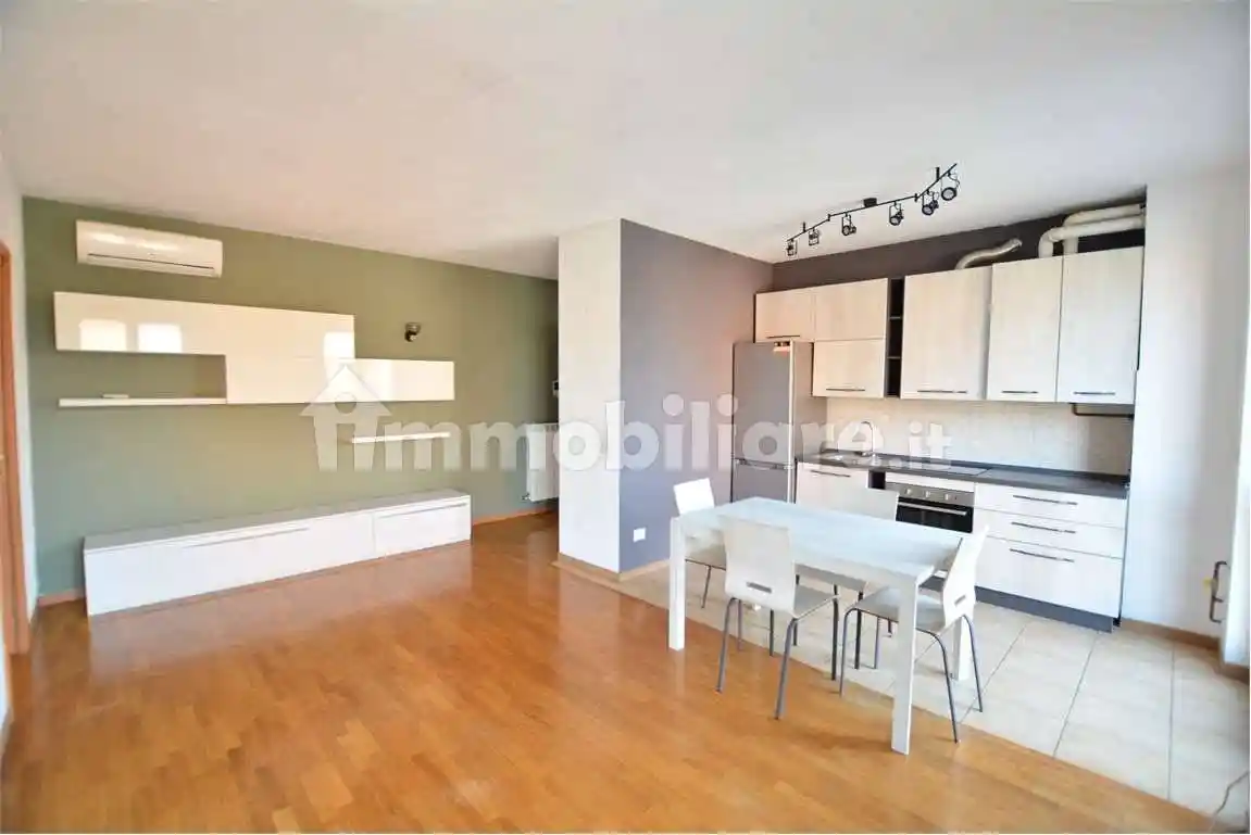 Appartamento in vendita a Miradolo Terme