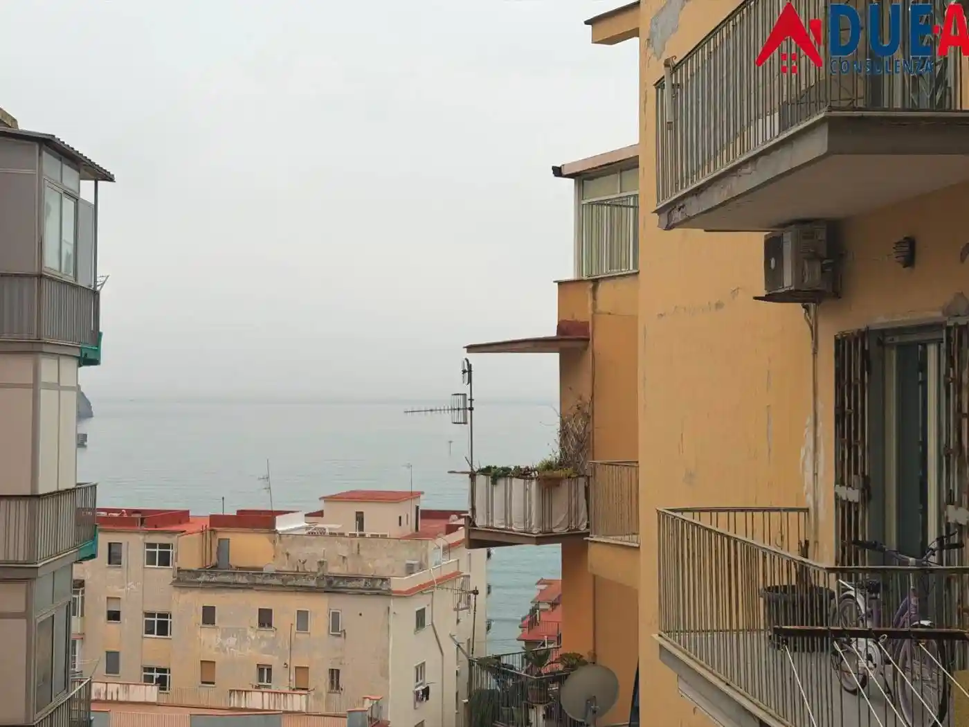 Appartamento in vendita a Pozzuoli