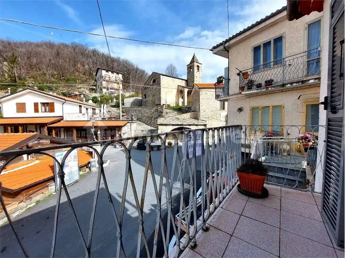Appartamento in vendita a Alto