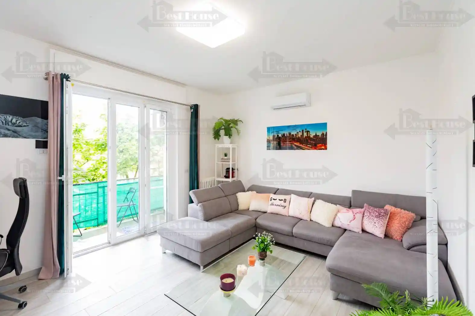 Appartamento in vendita a Carugate