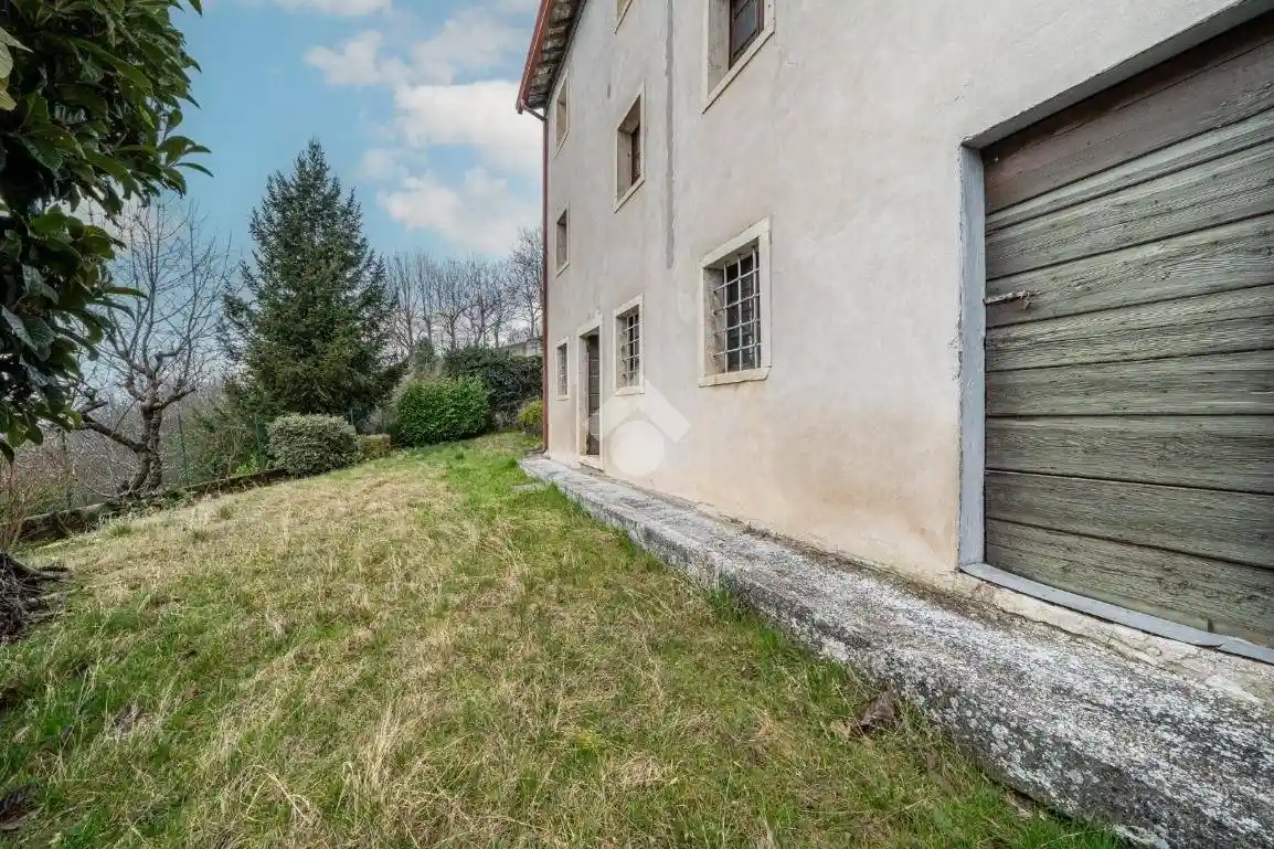 Rustico - Casale in vendita a Badia Calavena