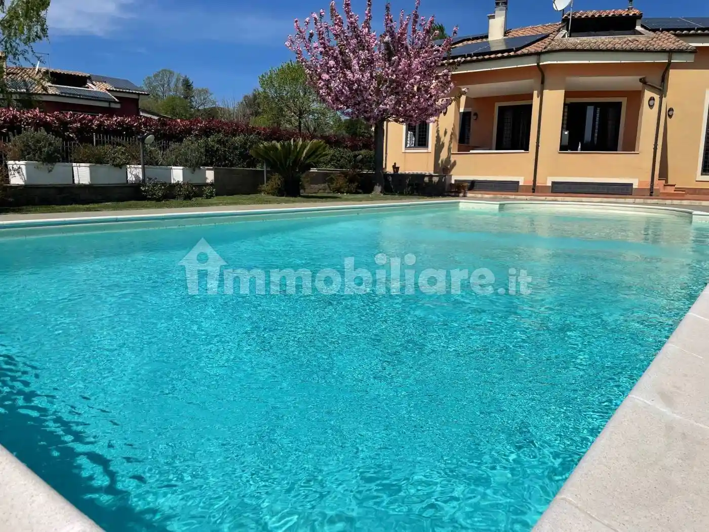 Villa in vendita a Bracciano