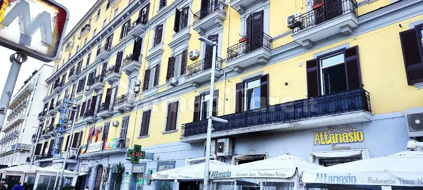 Appartamento in vendita a Napoli