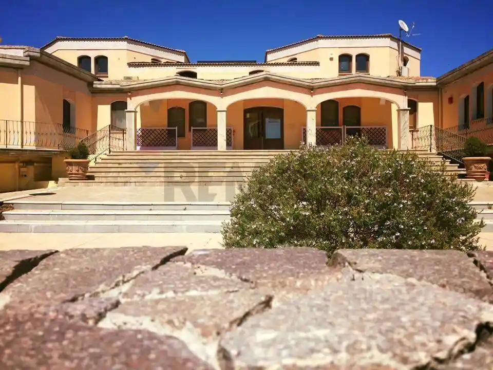 Palazzo - Edificio in vendita a Sardara