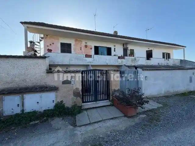 Appartamento in vendita a Aprilia