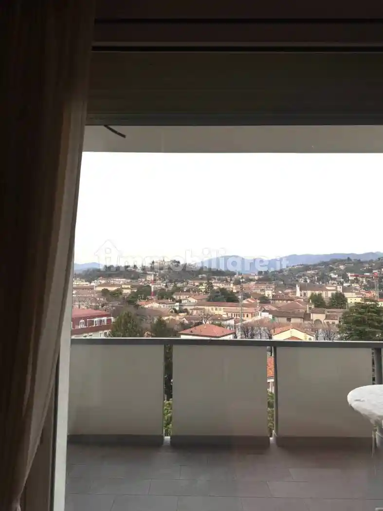 Appartamento in vendita a Brescia