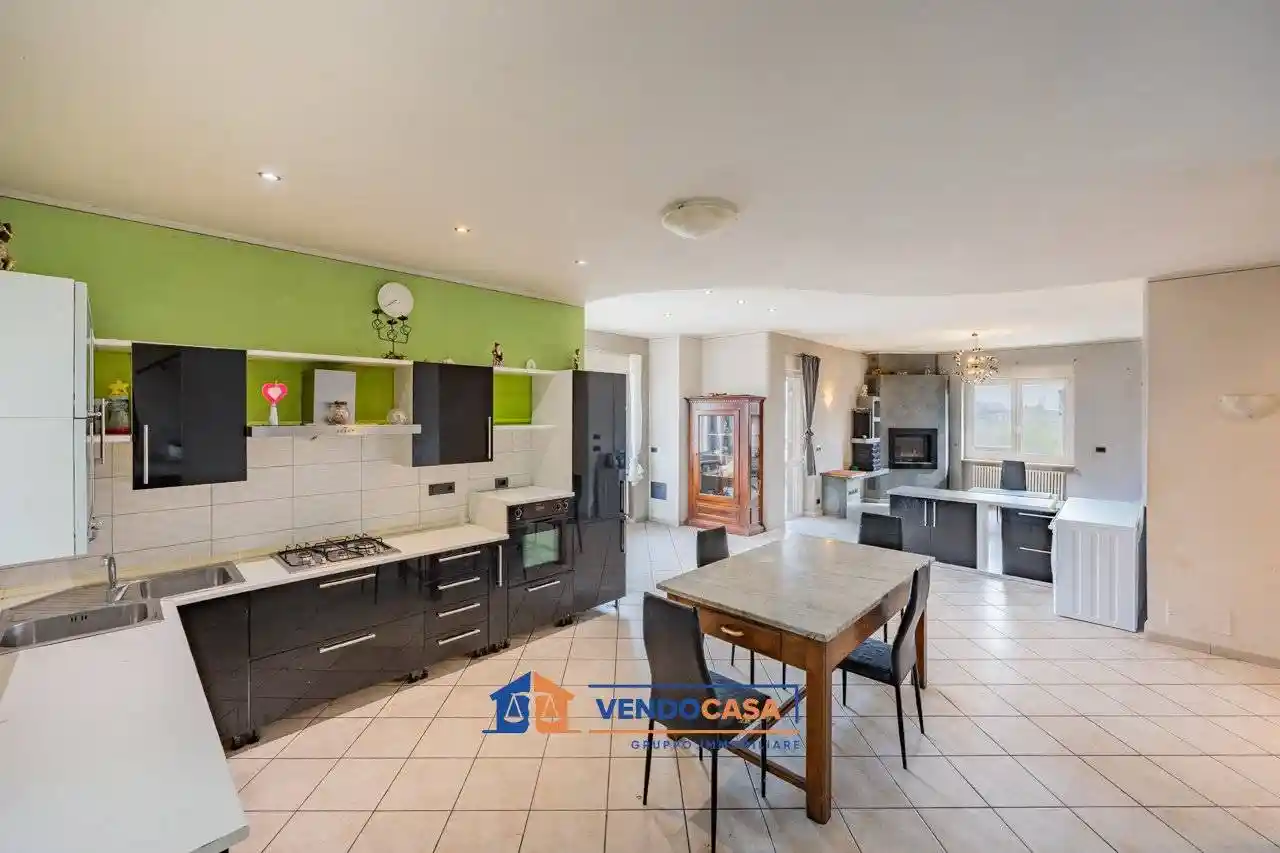 Villa in vendita a Monasterolo di Savigliano