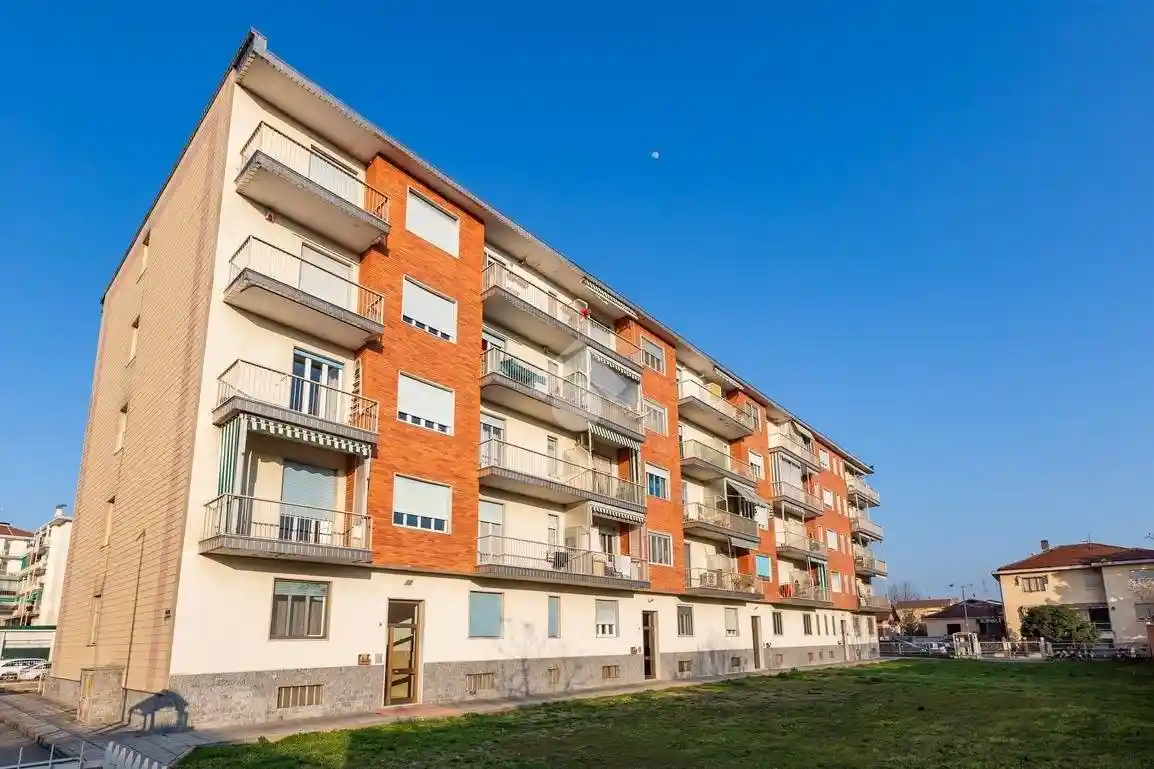 Appartamento in vendita a Beinasco