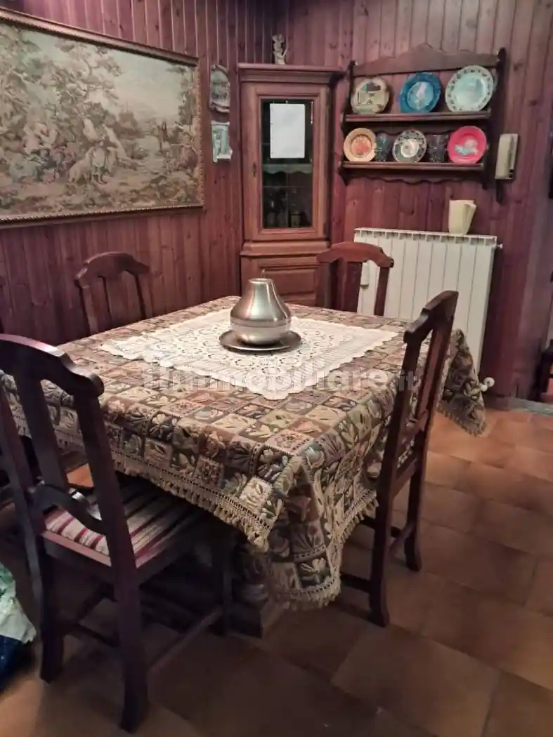 Appartamento in vendita a Pasturo