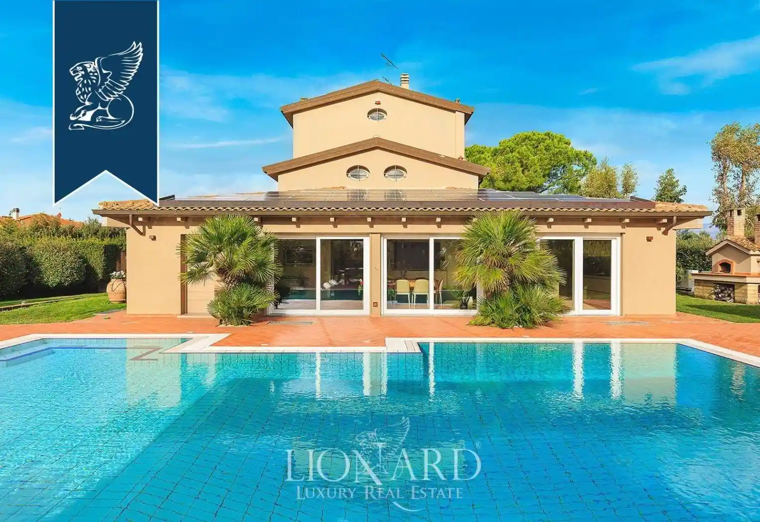 Villa in vendita a Cecina