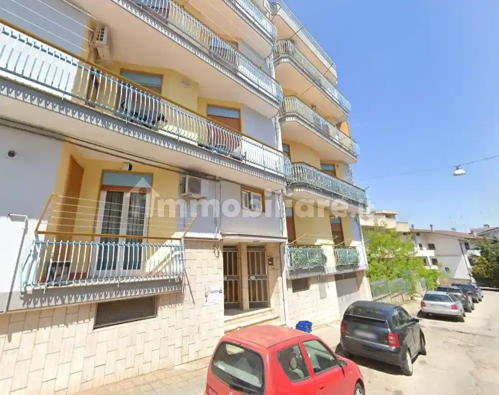 Appartamento in vendita a Santeramo in Colle