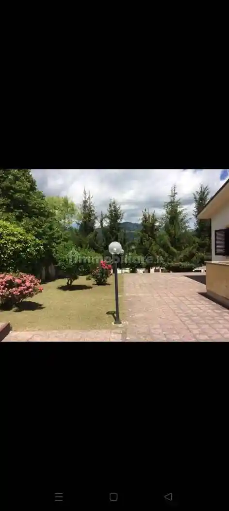 Villa in vendita a Sant'Angelo del Pesco