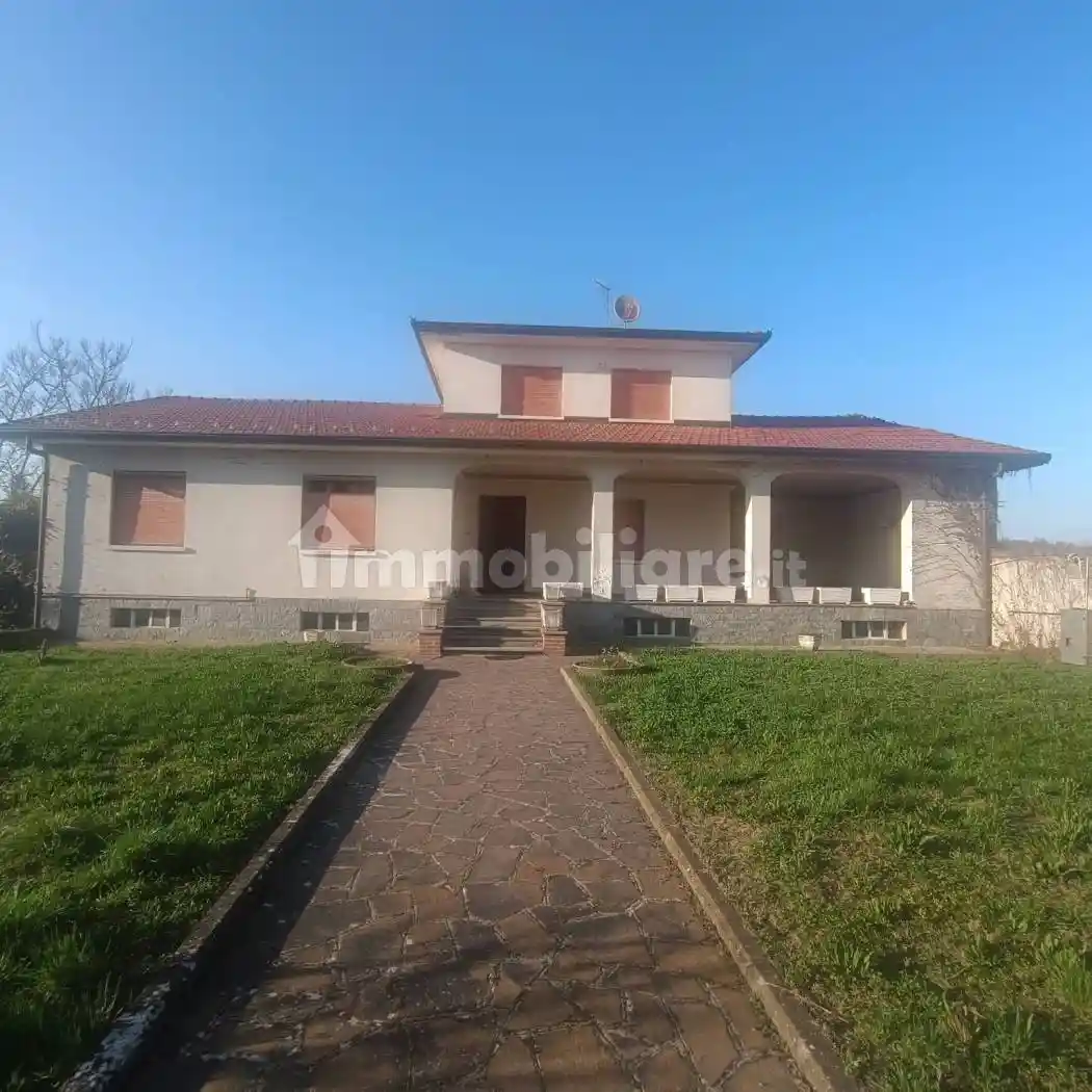Villa in vendita a Calliano