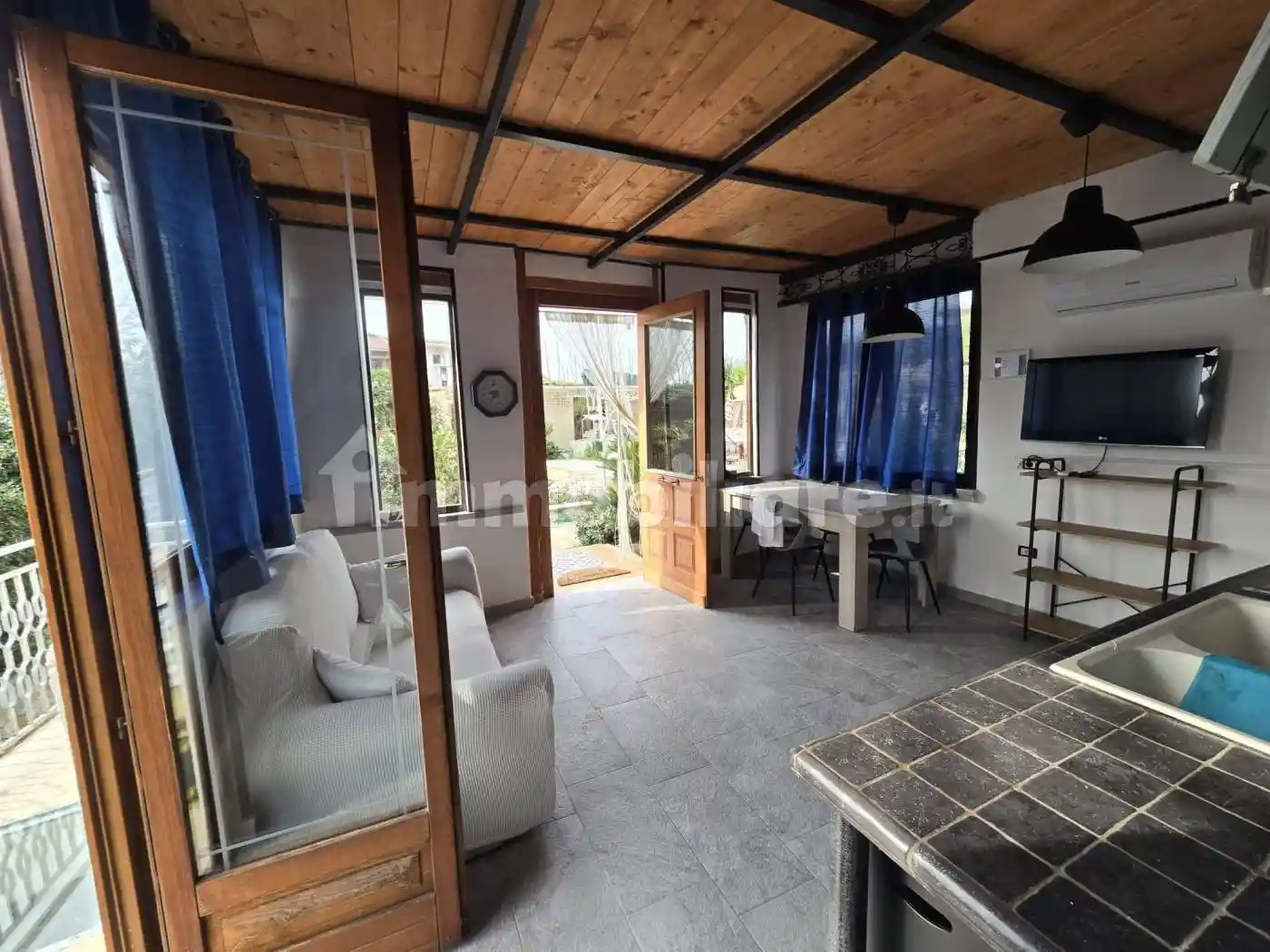 Appartamento in affitto a Quarto