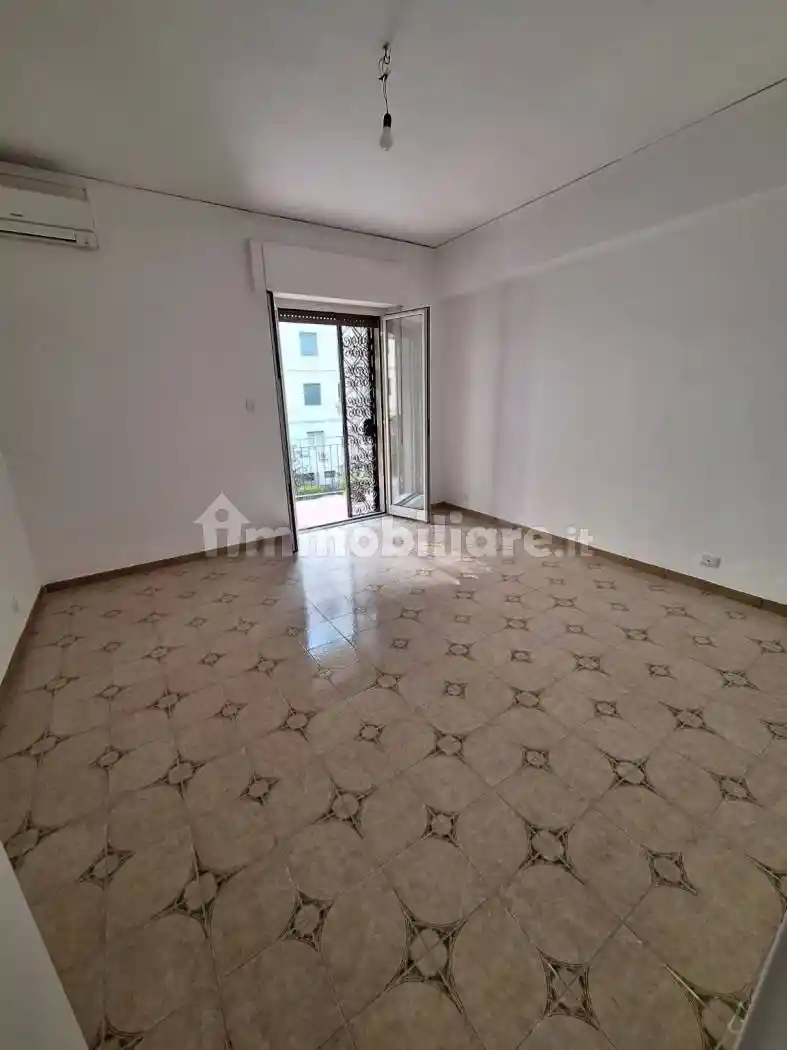 Appartamento in affitto a Napoli