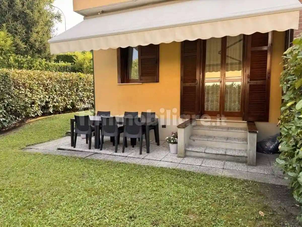 Villetta a schiera - foto 2