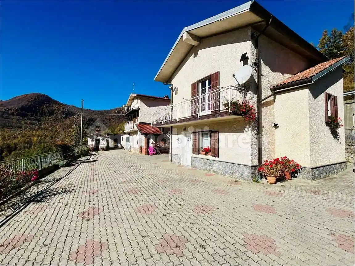 Casa indipendente in vendita a Garessio