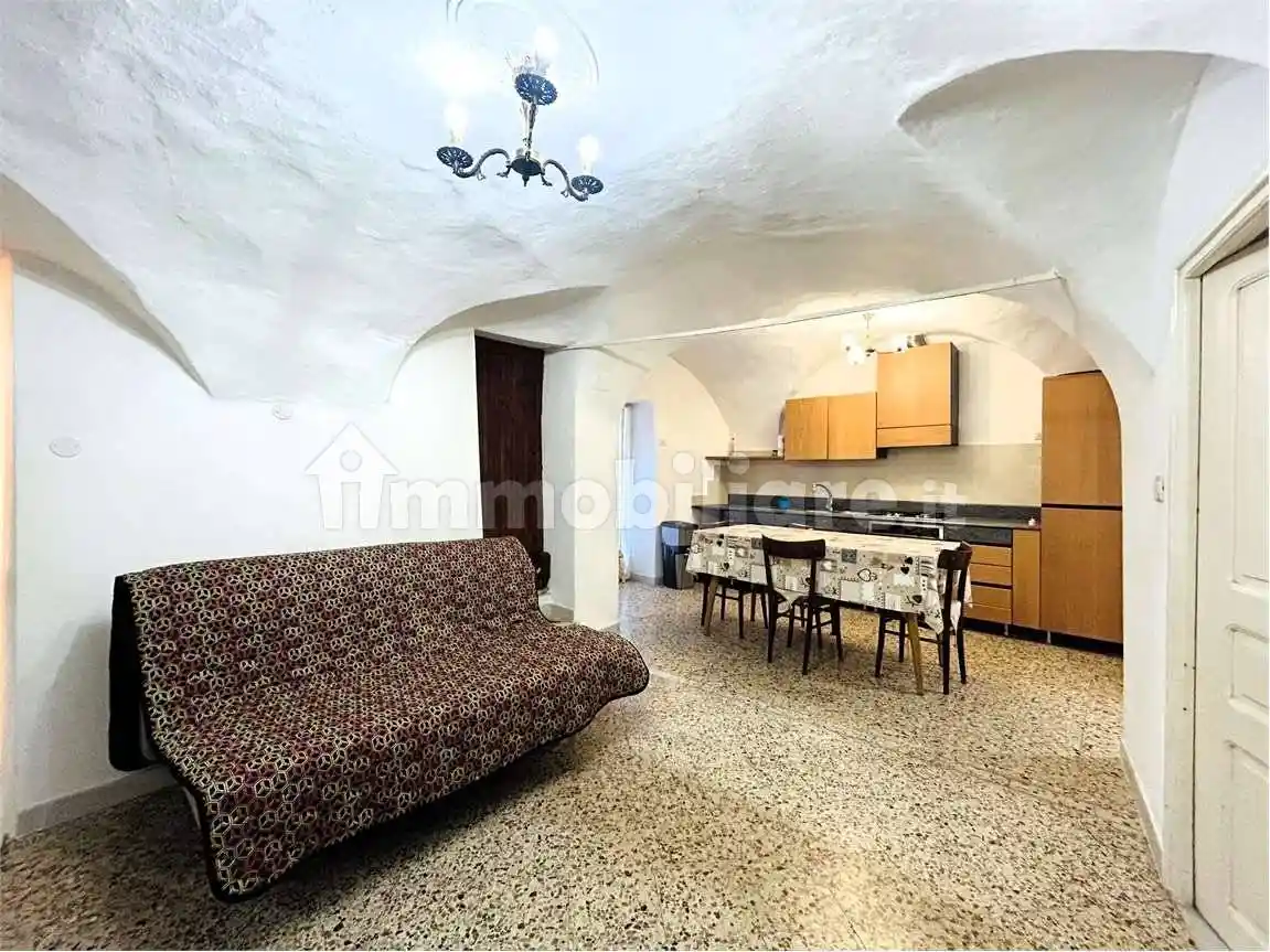 Casa indipendente in vendita a Ormea
