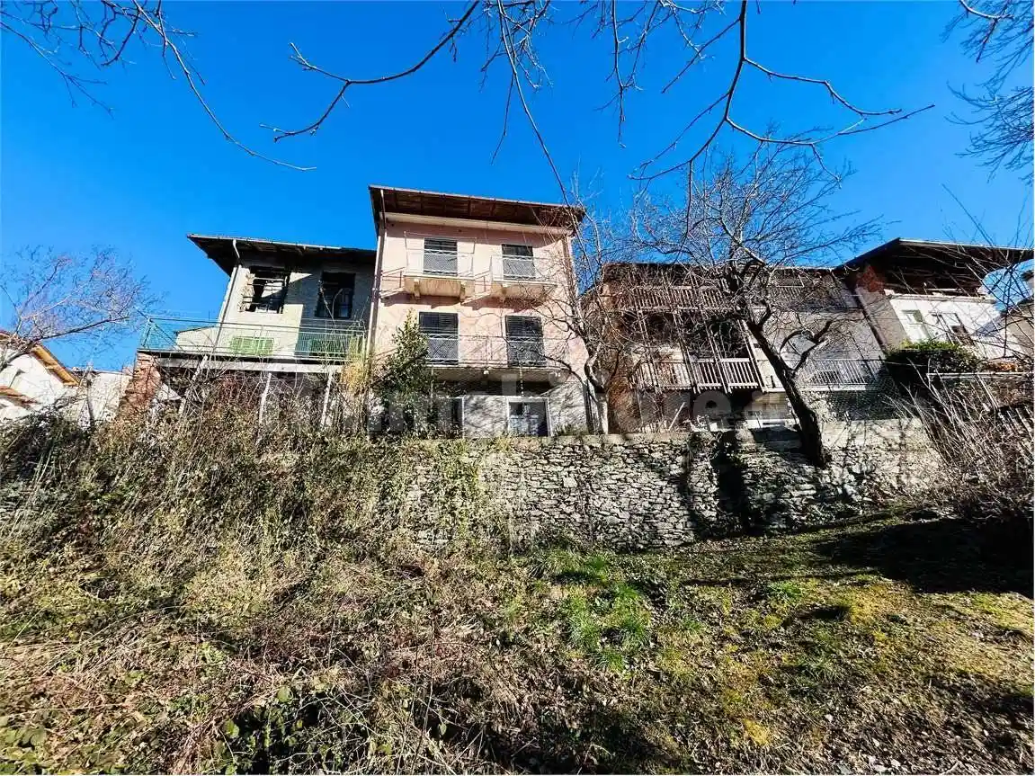 Casa indipendente in vendita a Ormea