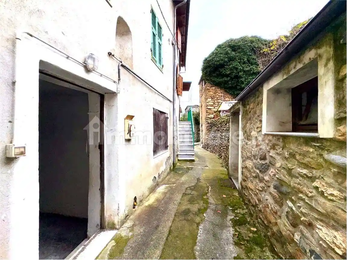 Casa indipendente in vendita a Ranzo