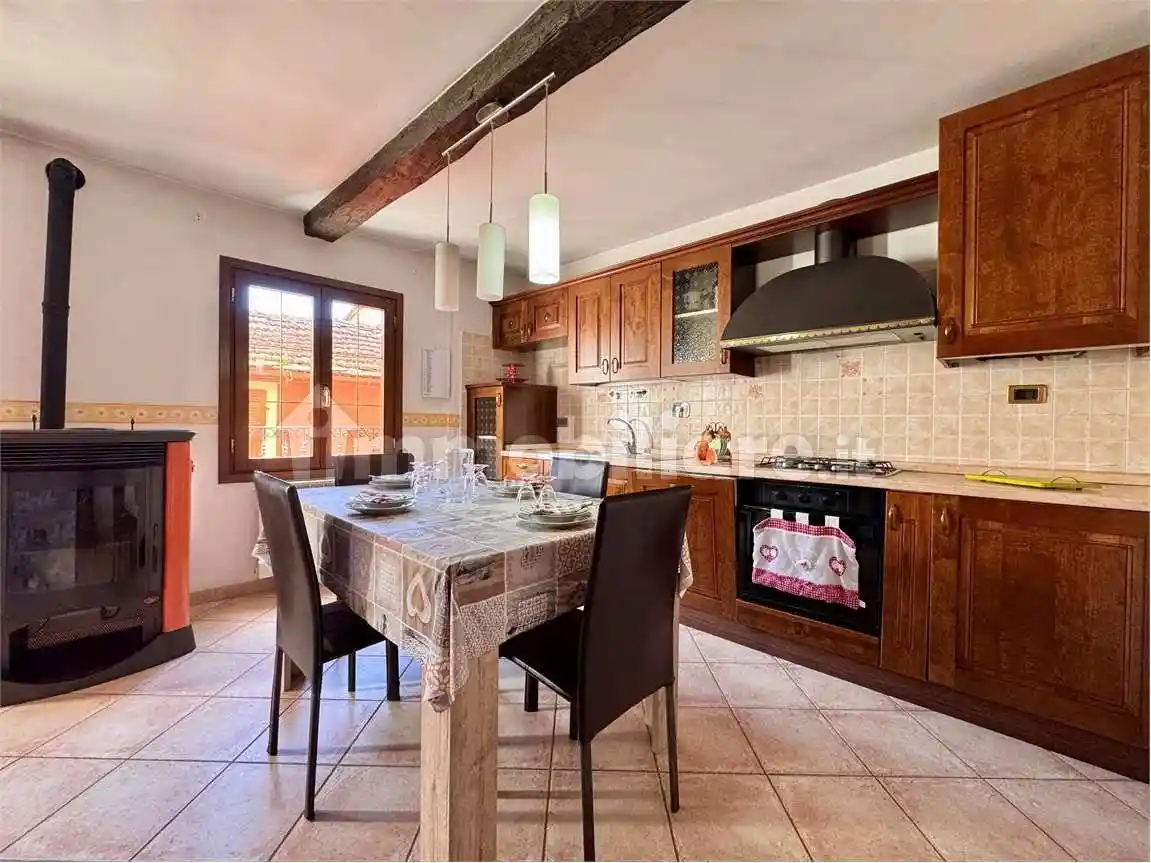 Casa indipendente in vendita a Aurigo