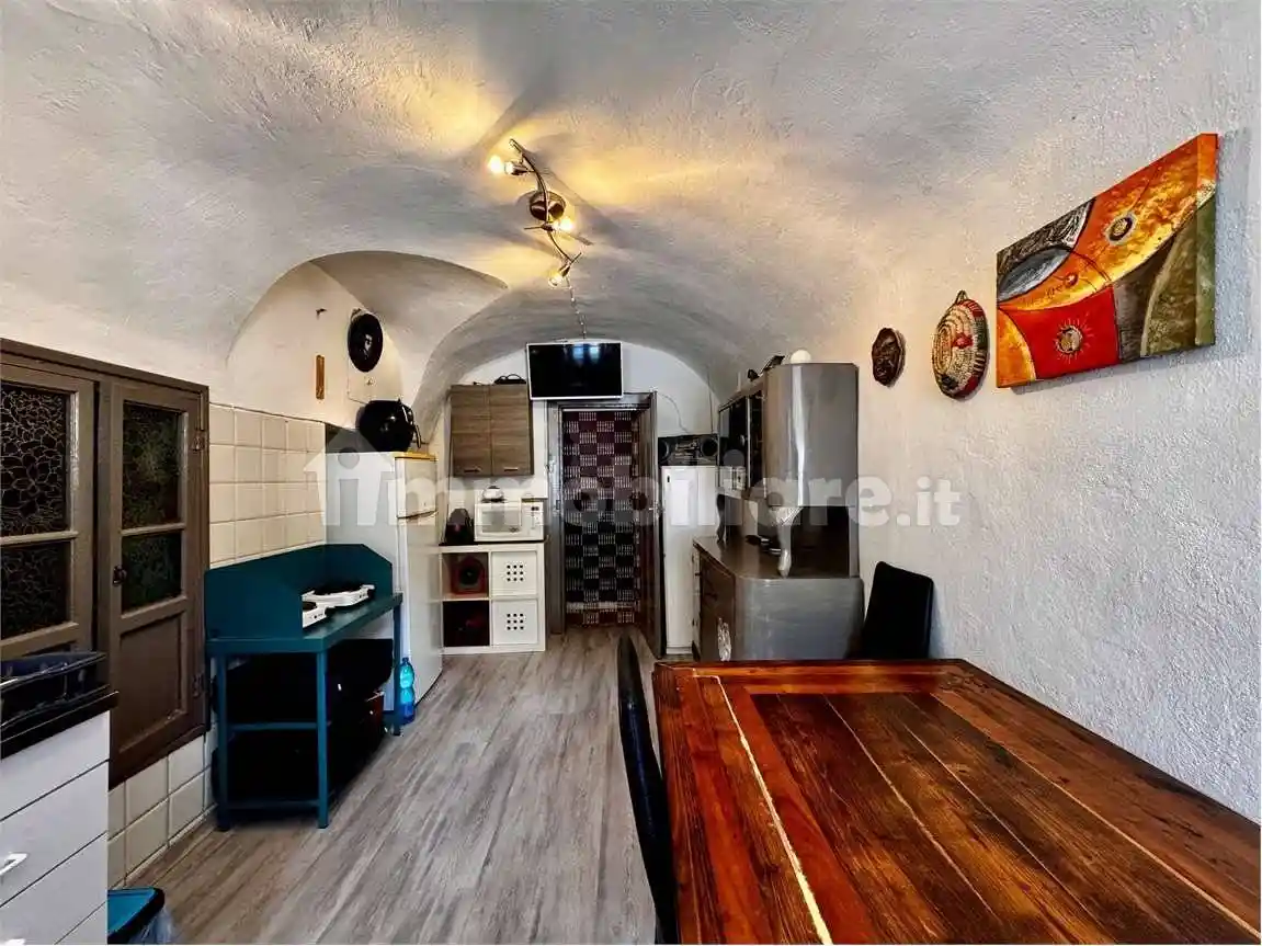 Appartamento in vendita a Pieve di Teco