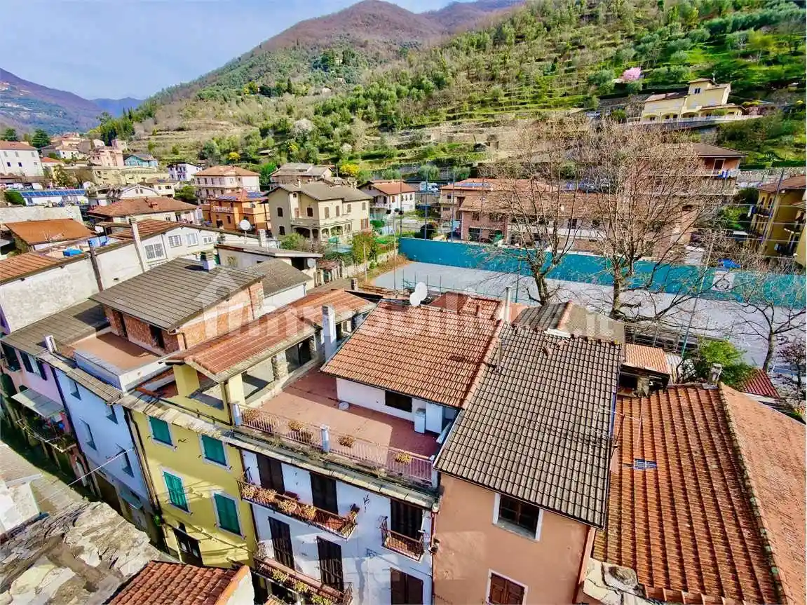 Casa indipendente in vendita a Pieve di Teco