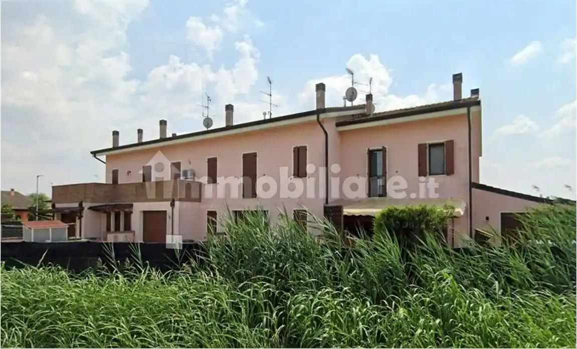 Villetta a schiera in vendita a Borgo Virgilio