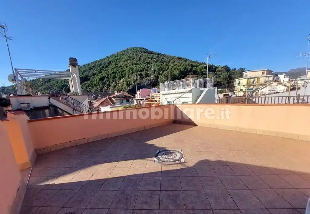 Casa indipendente in vendita a Borghetto Santo Spirito