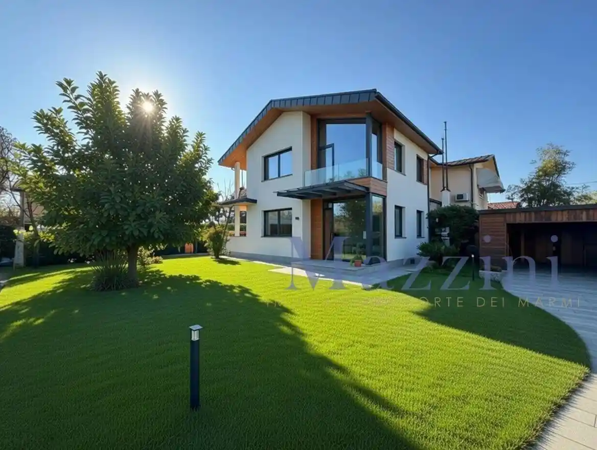 Villa in vendita a Forte dei Marmi
