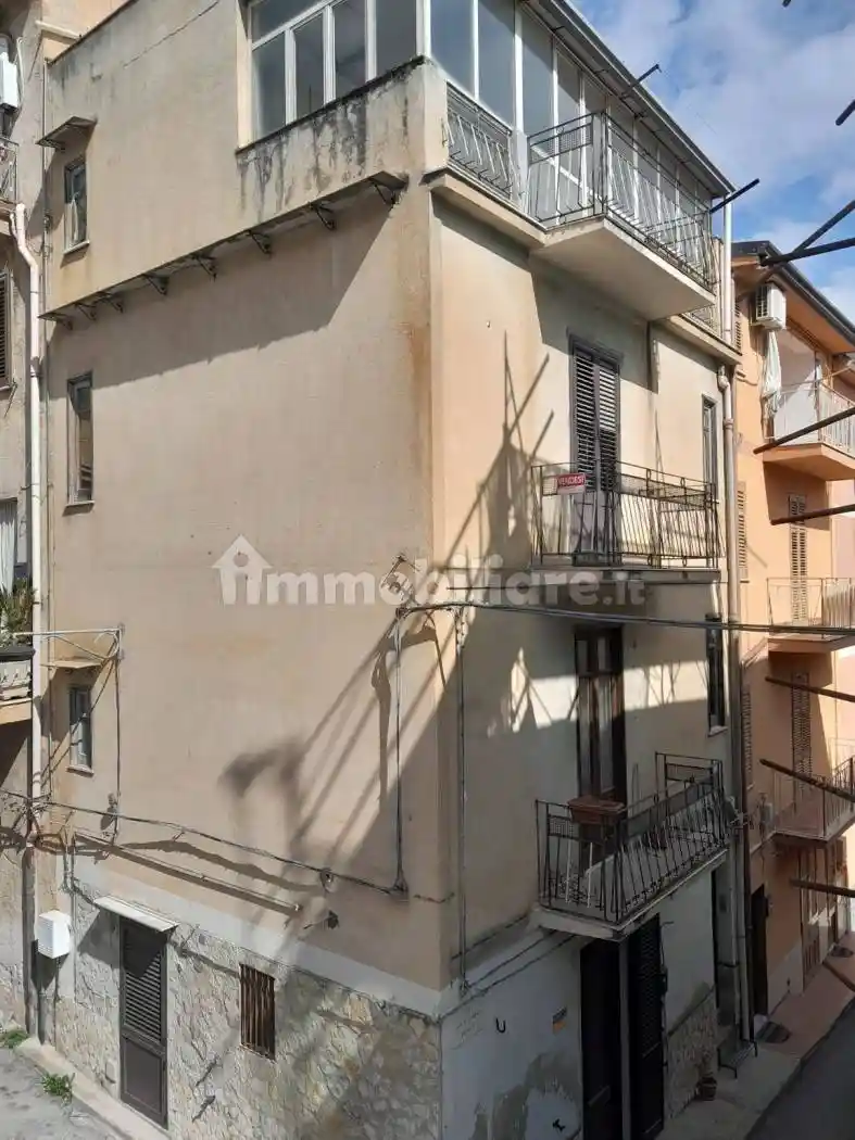 Appartamento in vendita a Marineo