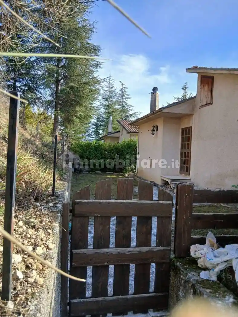 Villa in vendita a Aielli