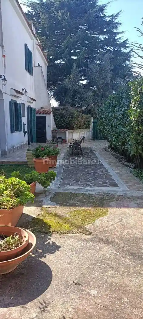 Villa in vendita a Cerveteri