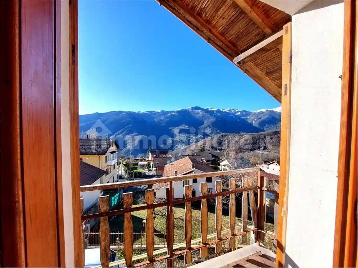 Villa in vendita a Pornassio