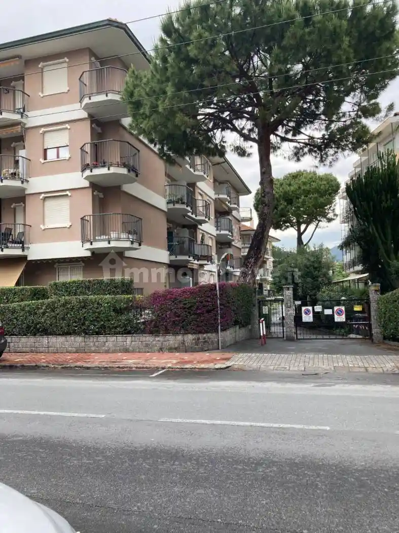 Appartamento in affitto a Bordighera