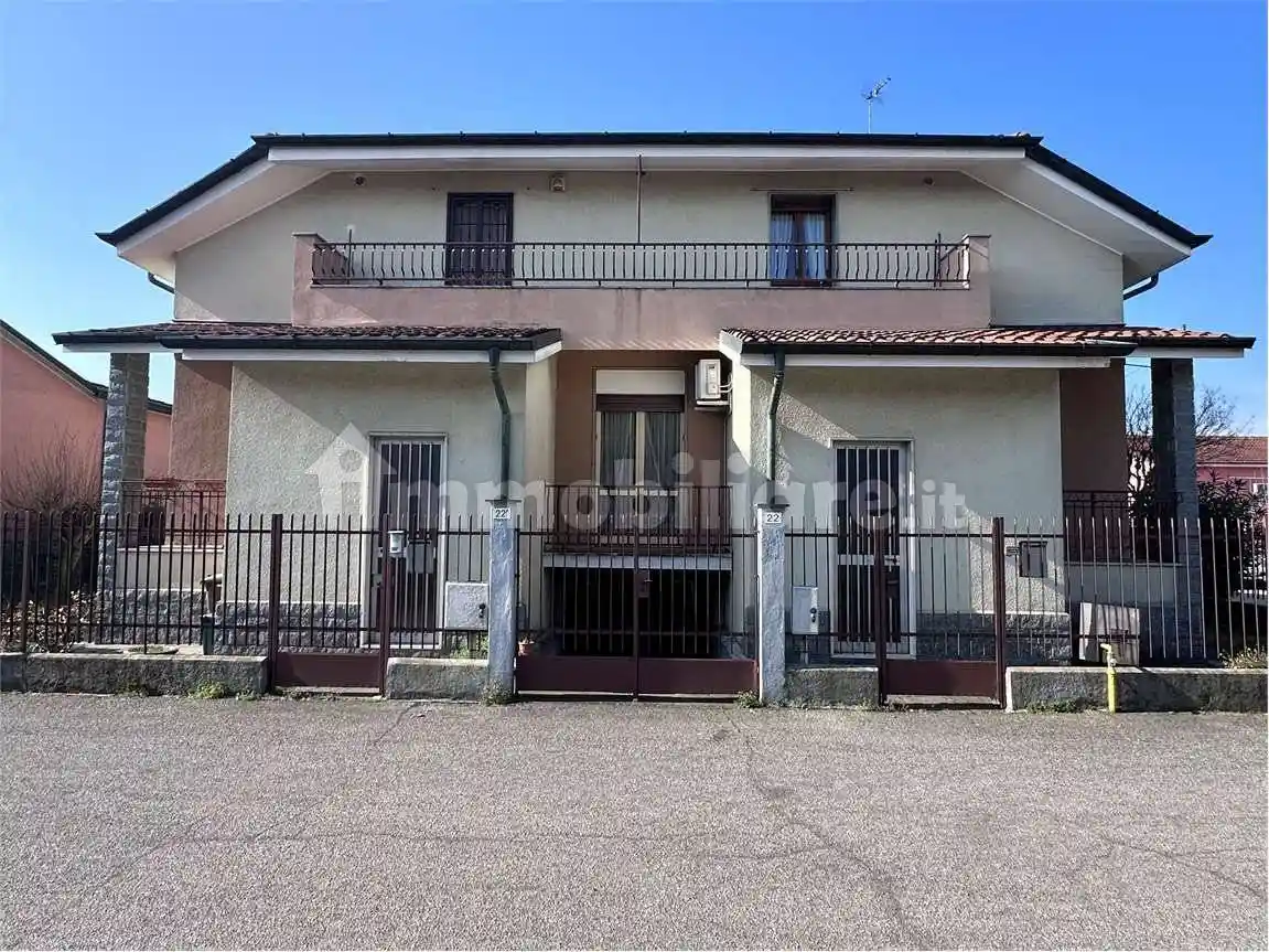 Villa in vendita a Abbiategrasso