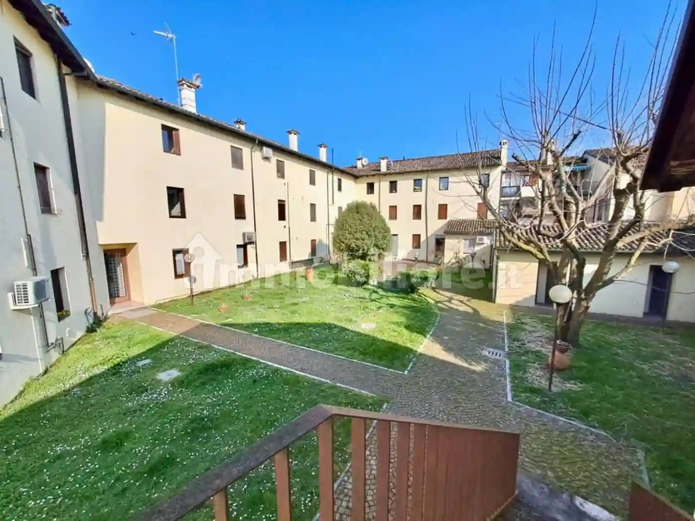 Villetta a schiera - foto 2