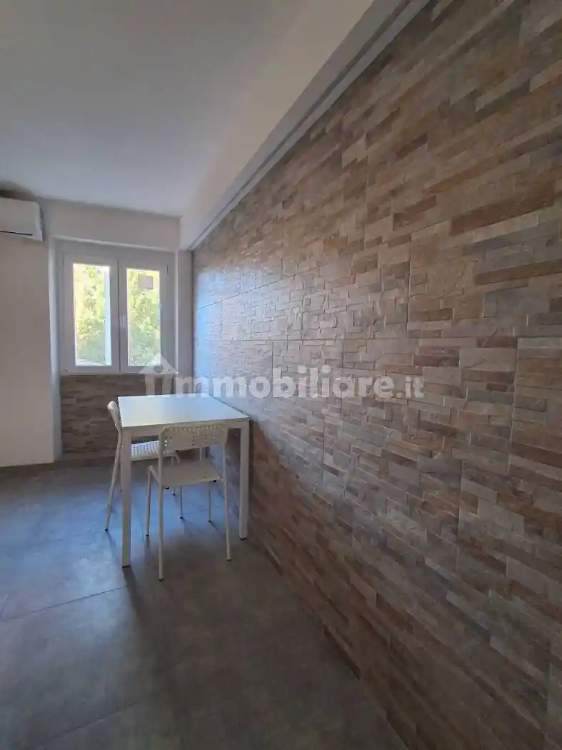 Palazzo - Edificio in affitto a Perugia