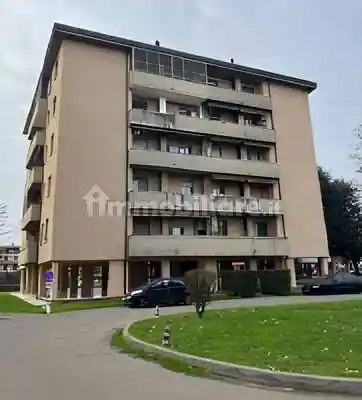 Appartamento in vendita a Tavazzano con Villavesco