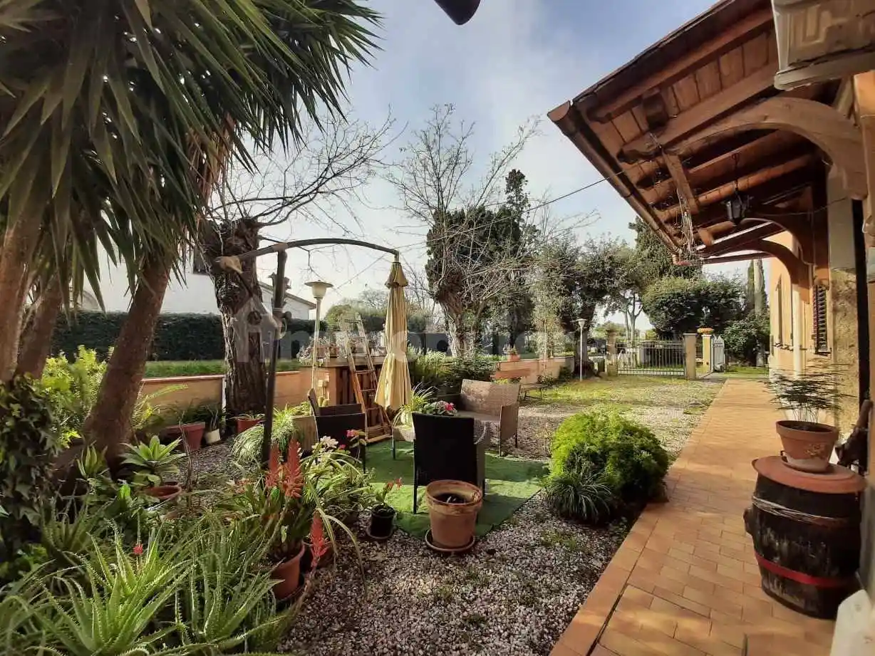 Appartamento in vendita a Rosignano Marittimo