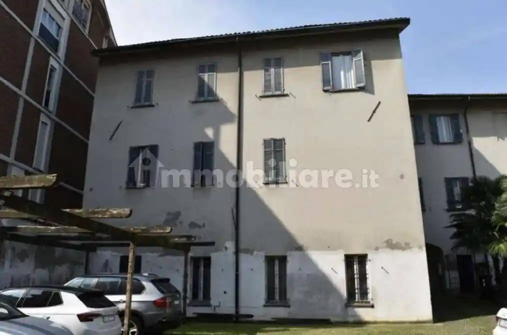 Appartamento in vendita a Novara