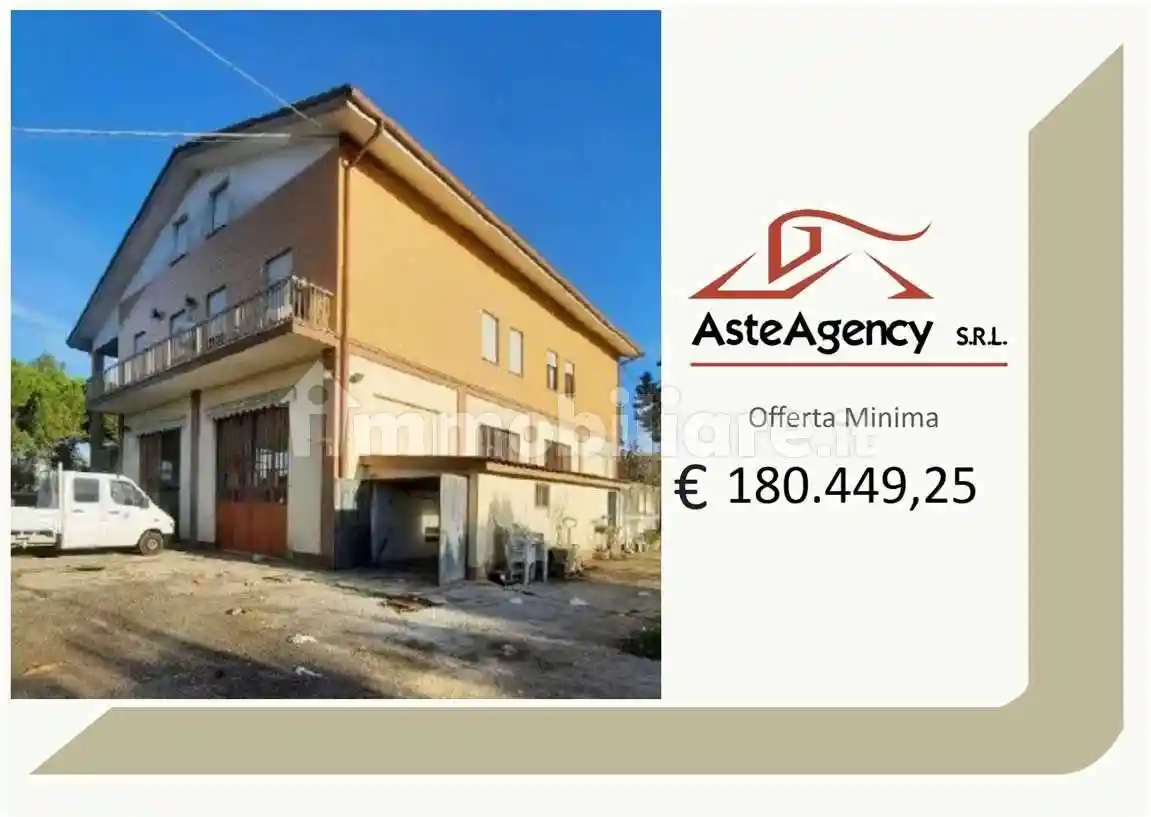 Casa indipendente in vendita a Potenza Picena