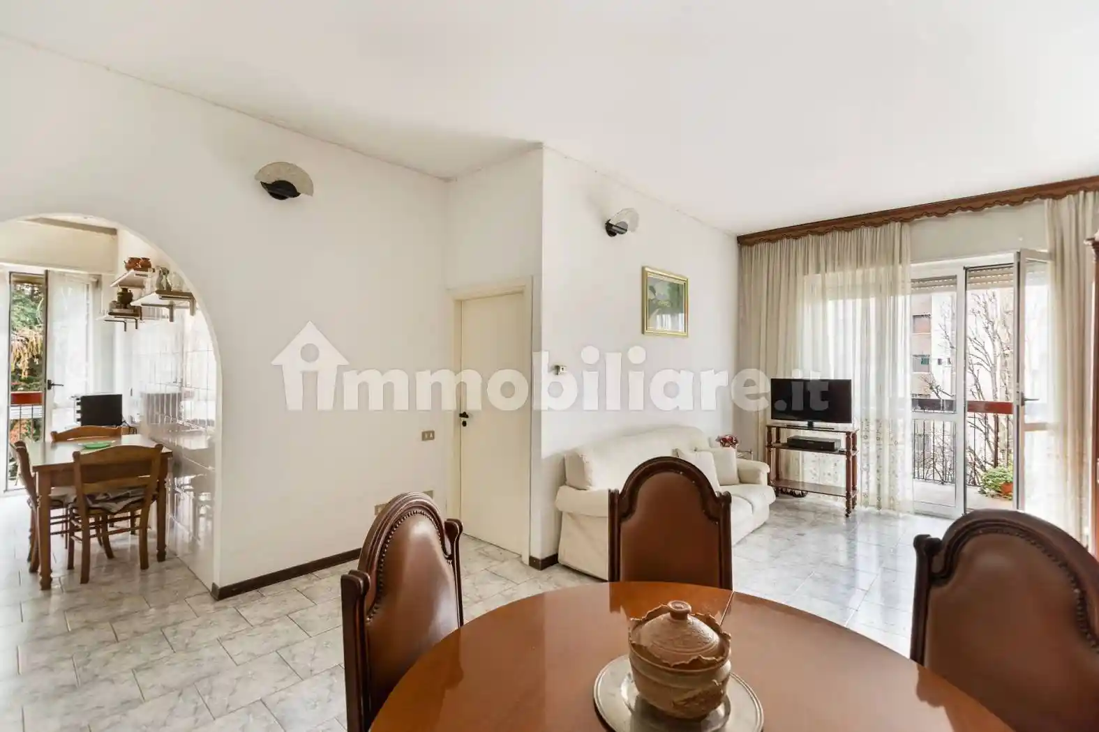 Appartamento in vendita a Garbagnate Milanese