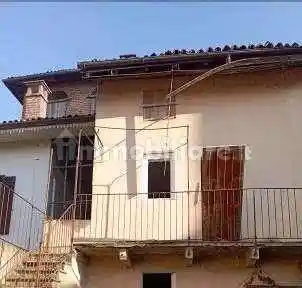 Appartamento in vendita a Rosasco