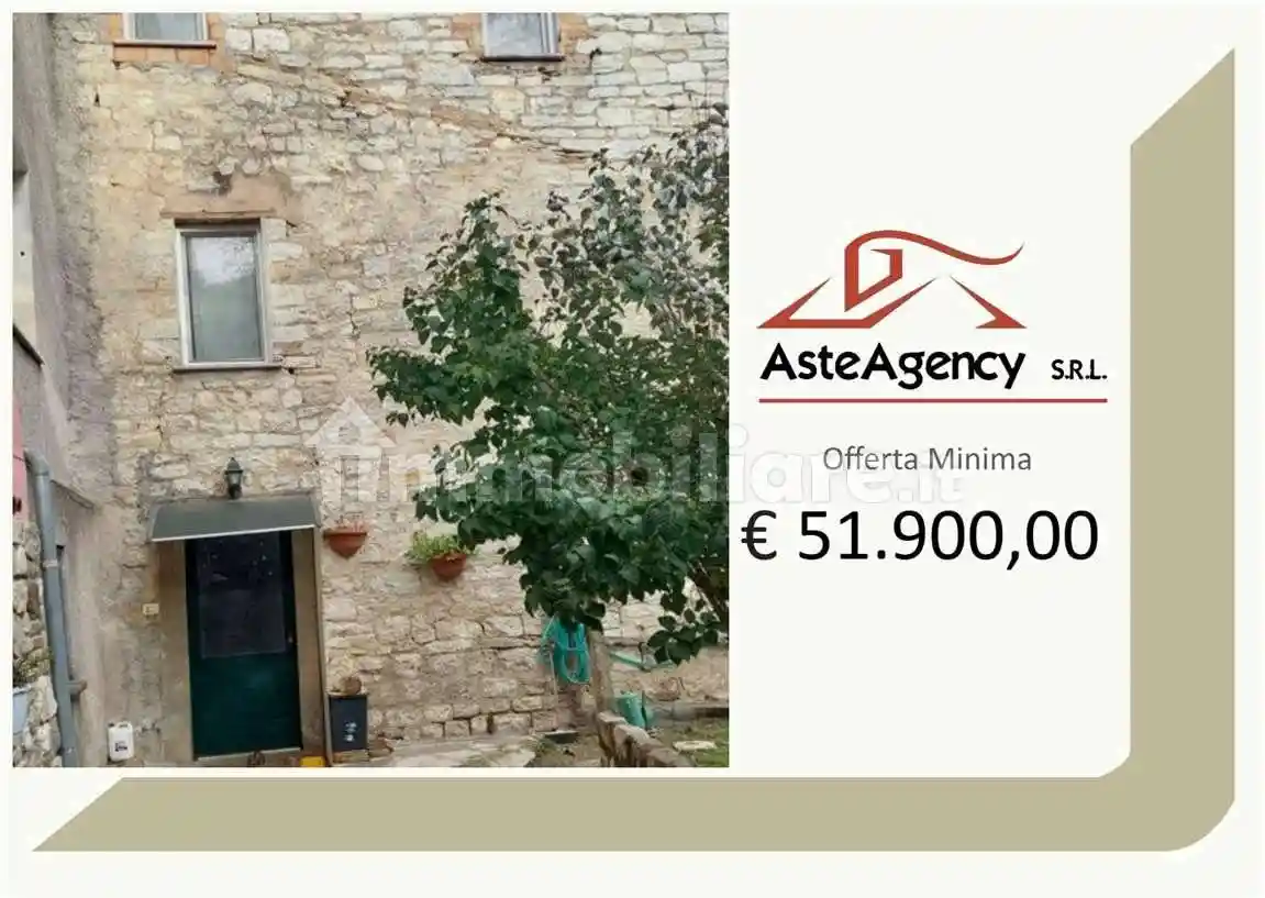 Casa indipendente in vendita a Cantiano