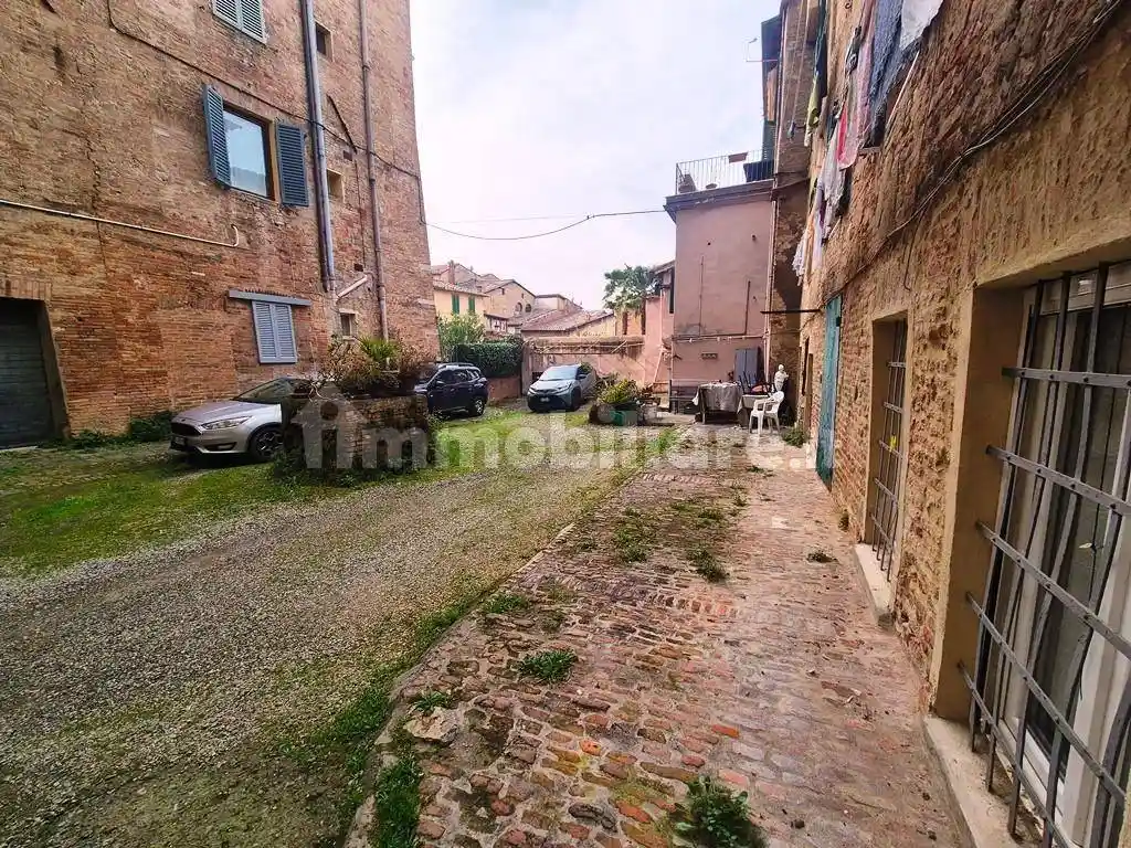 Appartamento in vendita a Siena