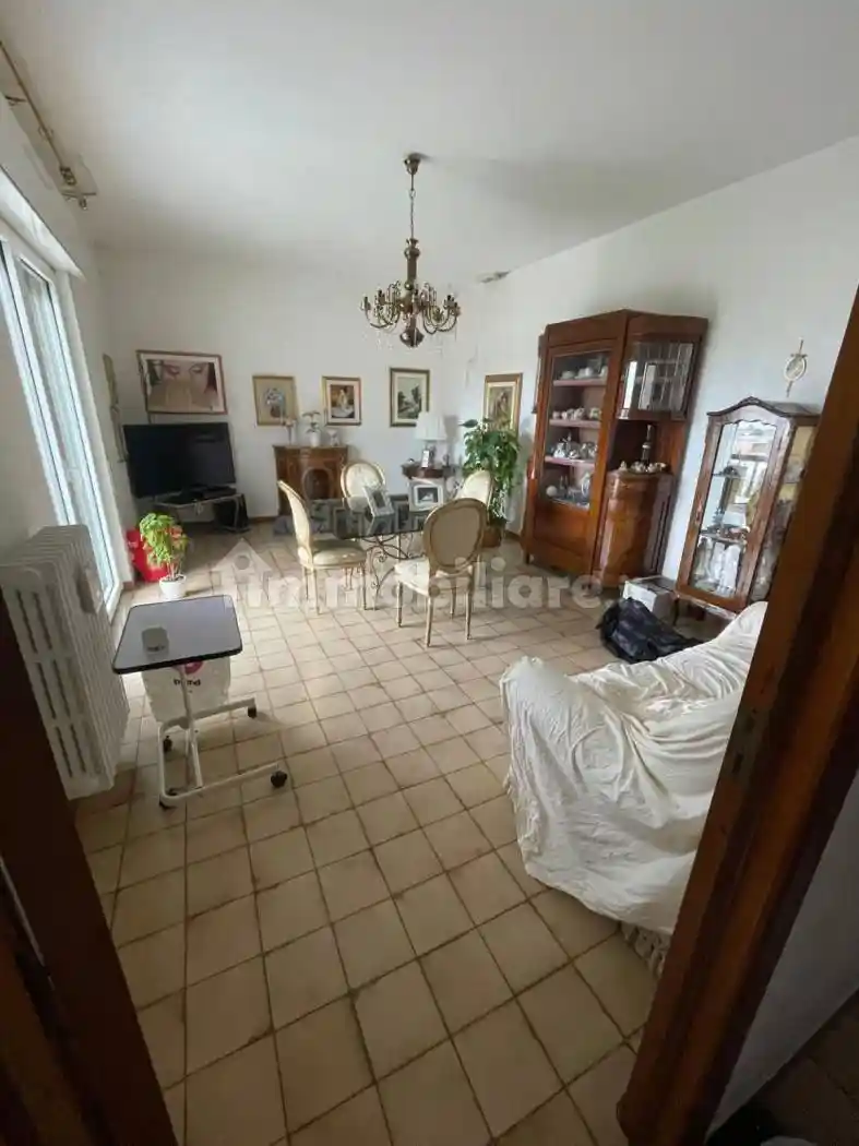 Appartamento in vendita a Modugno