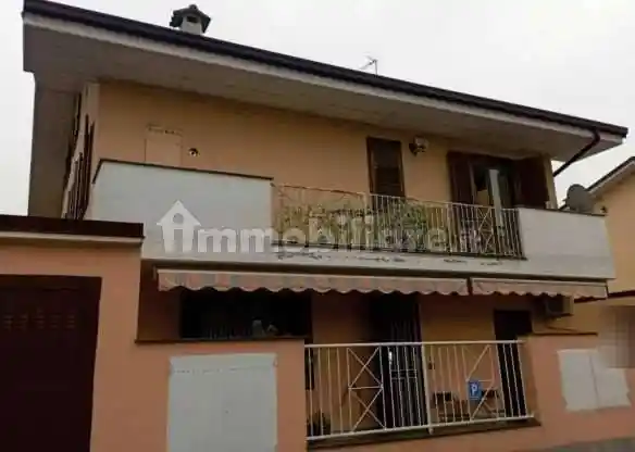 Appartamento in vendita a Tromello